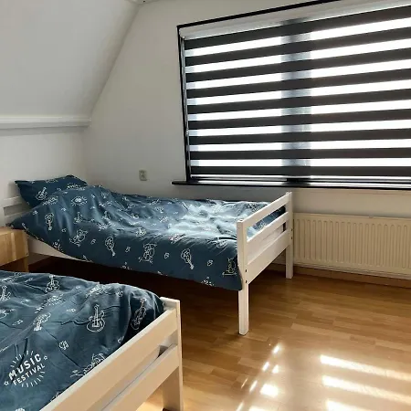 Hotel Centrum Nabij Zee / 3*